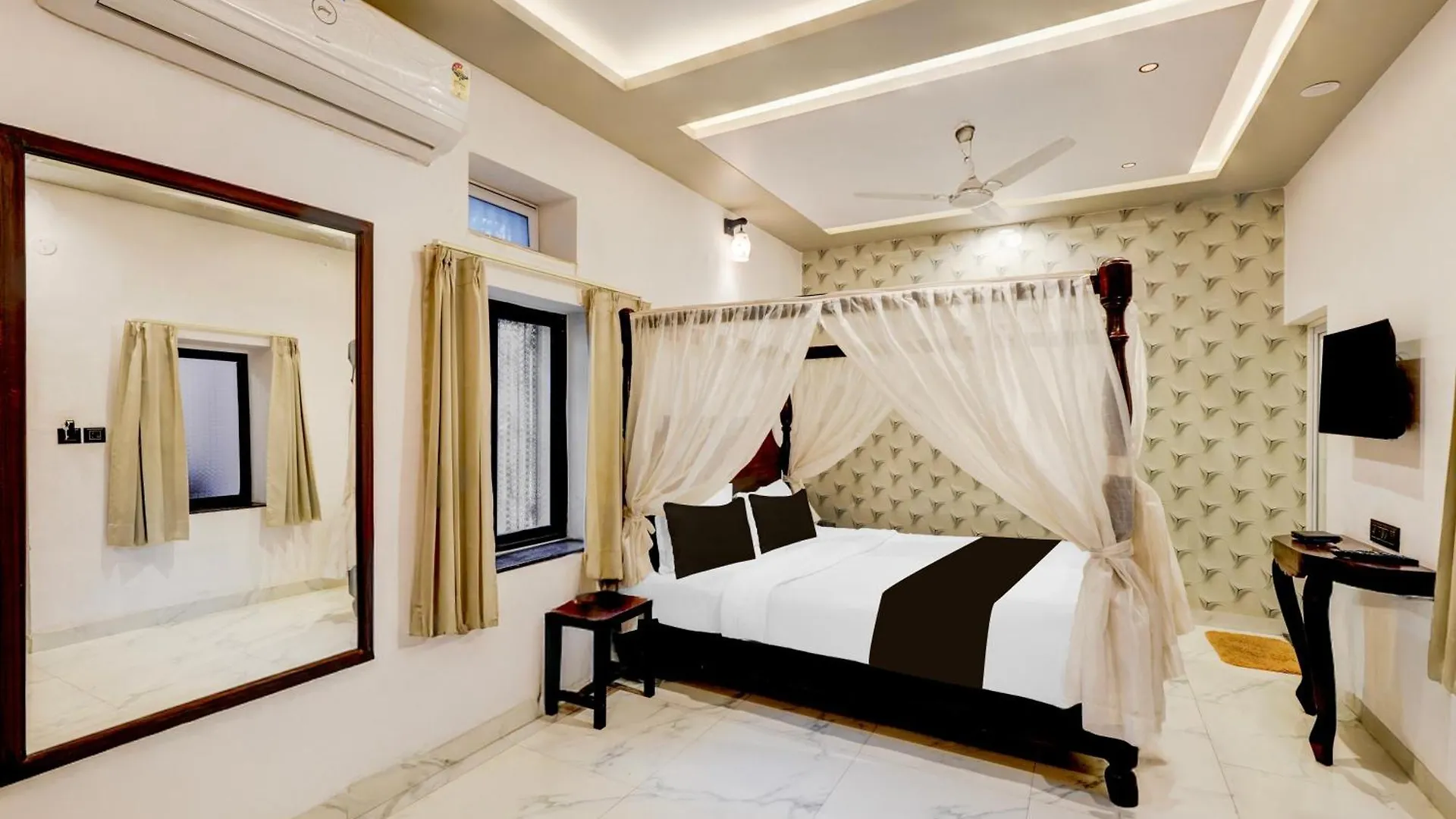 Hotel O Lake N Hill View Udaipur