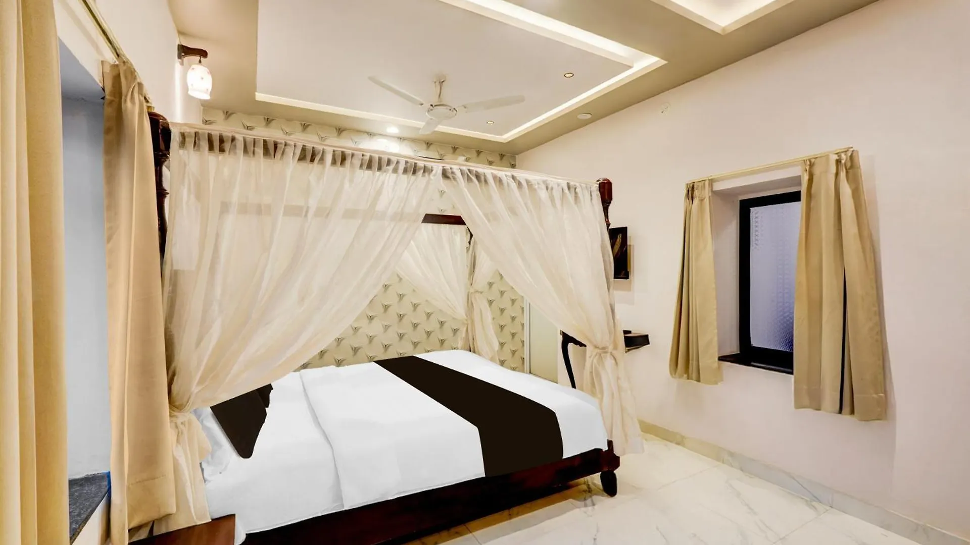 Hotel O Lake N Hill View Udaipur