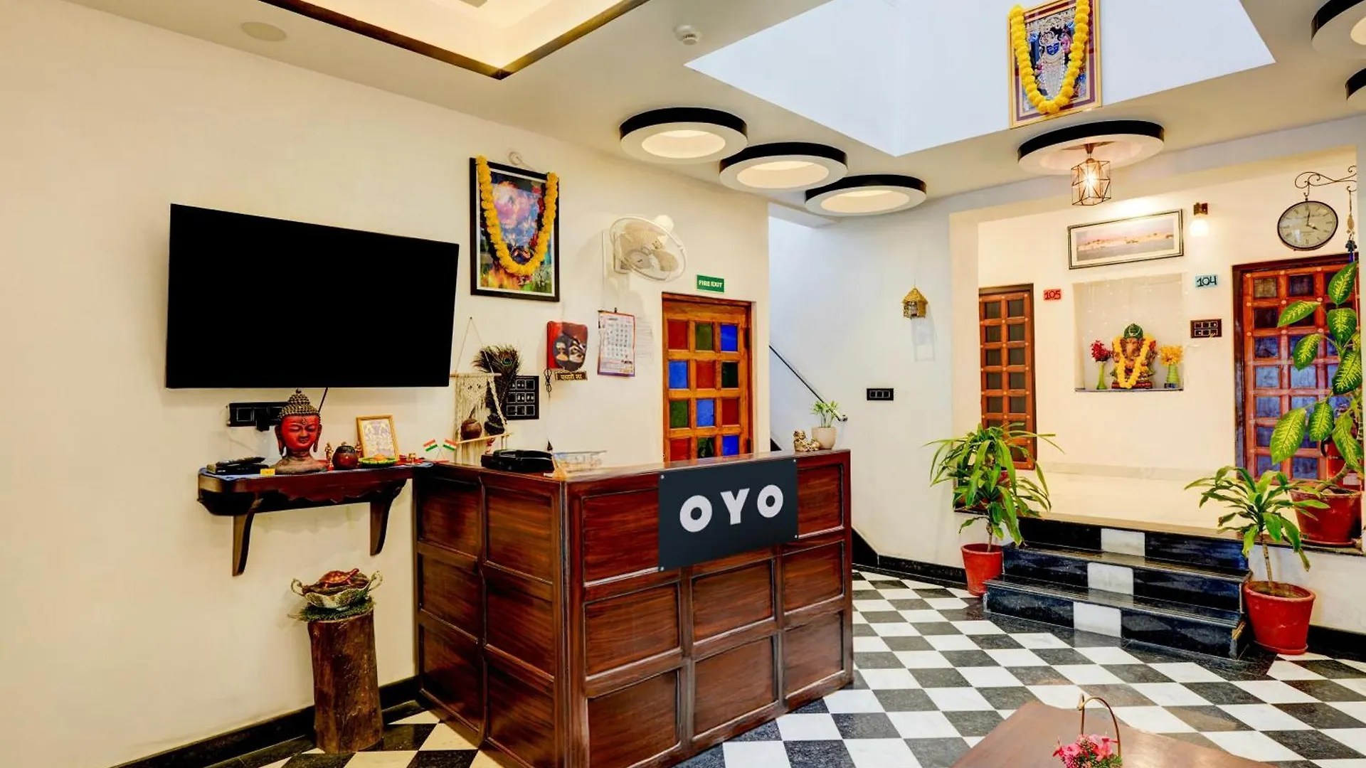Hotel O Lake N Hill View Udaipur