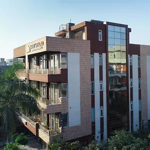 & Residences Guest house Gurgaon
